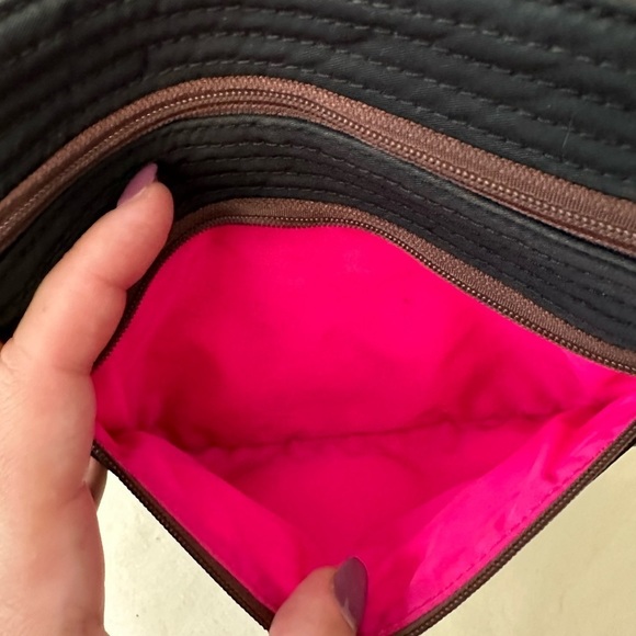 Dooney and Bourke crossbody GUC - Picture 5 of 7